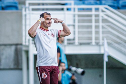 Ranielle projeta sequência decisiva do América-RN e pede foco na semifinal — Foto: Gabriel Leite/América FC