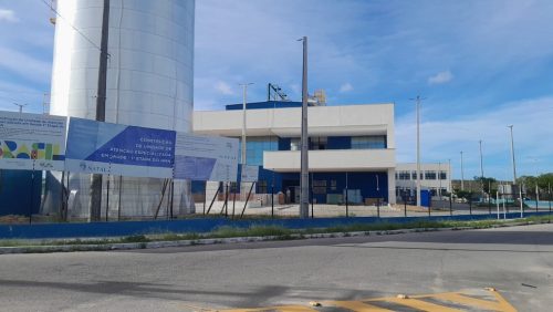 Hospital Municipal de Natal, no Pitimbu, teve inauguração em dezembro de 2024, mas nunca funcionou — Foto: Thiago César/Inter TV Cabugi