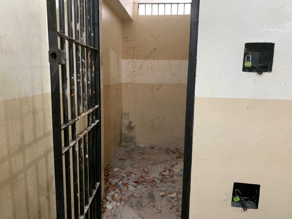 Servidor do MP do Amapá é preso por desacato e destrói cela de delegacia em Natal — Foto: Gustavo Brendo/Inter TV Cabugi