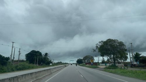 Tempo nublado, chuvas, chuva Rio Grande do Norte RN estrada tempo fechado — Foto: Isaac Ribeiro/governo do RN
