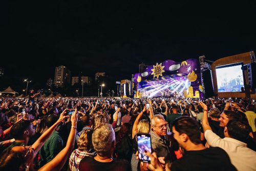 Terceira noite do São João de Natal tem show de Léo Santana — Foto: Luana Tayze/Divulgação