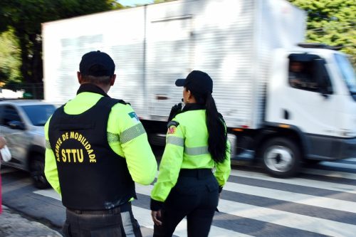 Cerimônia muda trânsito em Petrópolis — Foto: Magnus Nascimento/STTU