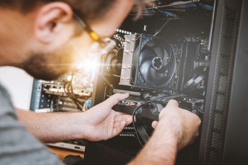 Técnico informática computador — Foto: Pixabay